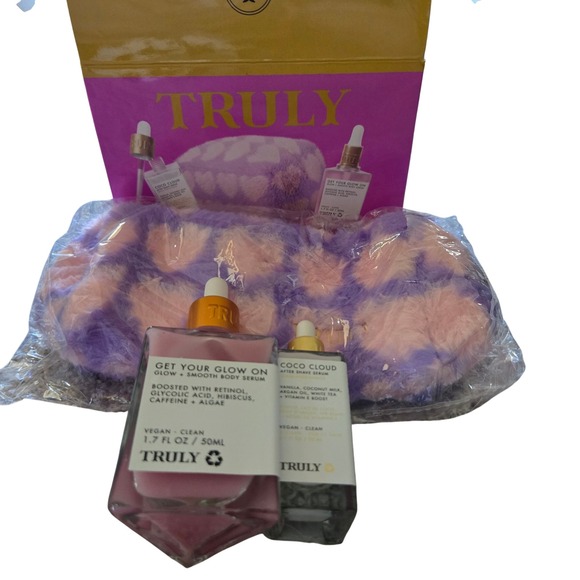 Truly Beauty Other - Truly Coco Glow Body Serum Gift Set Womens OS Pink Purple New Retinol Shave Bag